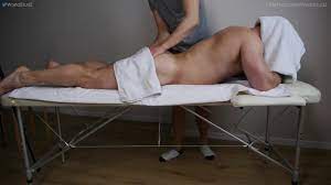 WorldStudZ] Straight Ginger Wrestler cant Hide an Erection on a Massage  Table - Pornhub.com