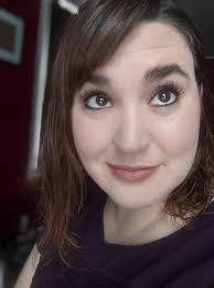 Look 👇🏻here are my lashes with mascara when I first started wearing it  and several weeks later still with same mascara can you see the growth???