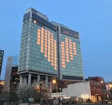 No matter where you roam, searching hotels near me will allow you to find the best one! This Hotel Near Me In New York Lit Up Their Empty Rooms In The Shape Of A Heart Mildlyinteresting