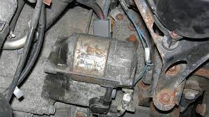 The starter clutch is a gear with a one way style bearing in it that in order to engage with the rotor on the crank needs to turn counter clockwise. 5 Symptoms Of A Bad Starter Motor And Replacement Cost In 2021