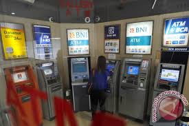 You need a debit or credit card and a personal identification number to withdraw money from an automated teller machine, or atm. Banks Checking Payment Systems To Prevent Theft Antara News