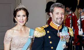 Frederik, crown prince of denmark, count of monpezat, re, skmd (danish pronunciation: Prince Frederik Of Denmark Princess Mary Denmark Height