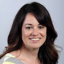 Stephanie Pedersen's Instagram, Twitter & Facebook