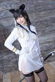 アズールレーン」より白軍服に日本刀姿が美しい「愛宕」のコスプレを人気レイヤー『イトウ』が披露！ - Curecos Plus（キュアコスプラス）