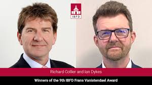 Mike (@devereux_mike)