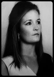 Edwina Snow's Instagram, Twitter & Facebook