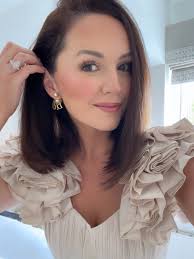 Anything to make me feel a little normal these days 💛 For me, popping