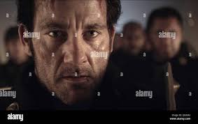 Last knights 2015 clive owen hi-res stock photography and images