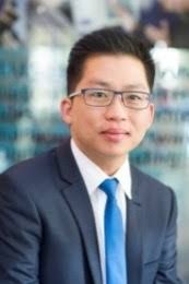 Dr Chee Tong John Low