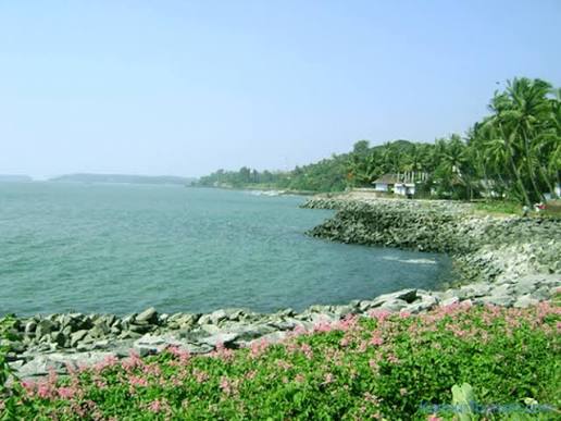 Kannur Tourism - Photos - Overbury\'s Folly'