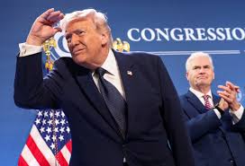 Trump labels Iran war 'short-term excursion,' urges 'ultimate victory' |  Daily Sabah