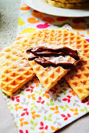 Recette De Gaufres Moelleuses Facile Aux Delices Du Palais Recette Recette Gaufre Recette Gaufres