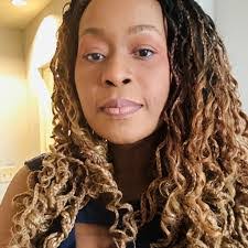 Erin Griffith's Instagram, Twitter & Facebook