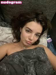 RadaMaro  Radmila Maro  radmila.maro  radmilamaro Гола изтичане OnlyFans  снимка 54 - Nudogram v2.1