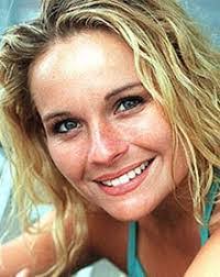 Megan Connolly's Instagram, Twitter & Facebook