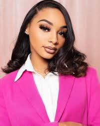 Rashida Thompson's Instagram, Twitter & Facebook