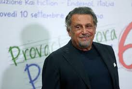 Ci siamo lasciati perché lei aveva un altro. Voglio Sposarla In Chiesa Andrea Roncato Annuncio A Sorpresa La Proposta Alla Sua Nicole E La Reazione Di Lei