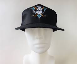 Mighy Ducks Of Anaheim Original Vintage 90s Nhl Snapback Hat Black Solid Disney Logo Adjustable Hockey Team Duck Mask Run By Krystal Cap Hockey Teams Duck Mask Vintage Sports