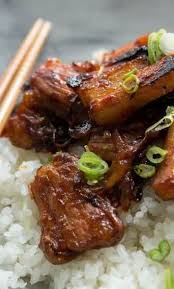 Spicy Korean Pork Belly Jeyuk Bokkeum By Hooni Kim Delicious Korean Bbq Doesn T Require A Grill Or Tons Of Pork Belly Recipes Korean Pork Korean Pork Belly