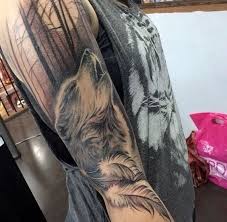 Black And White Wolf Tattoo Meaning Tattoo Wolf Full Moon Eagle Feathers Forest Shading Black And White My Dream Tattoo Wolf Tattoo Sleeve Wolf Tattoos Wolf Tattoo Meaning