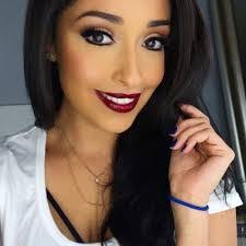 Jennifer Carranza's Instagram, Twitter & Facebook