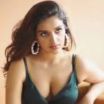 She is not exactly no.1 heroine, since she had to fight for the spot with nayanthara, asin, shriya and others. Zp2j7httduwymm