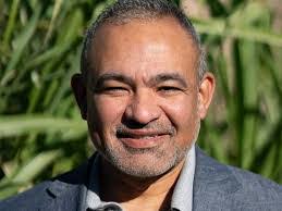 Mike Billiot's Instagram, Twitter & Facebook