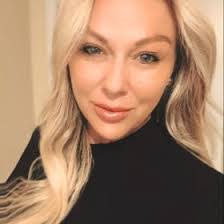 Jerrie Lee's Instagram, Twitter & Facebook