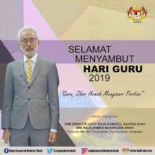 Guru, obor hemah menyinari pertiwi. Raja Kamarul Bahrin Shah On Twitter Selamat Menyambut Hari Guru 2019 Guru Obor Hemah Menyinari Pertiwi Hariguru2019 Hariguru Kpkt Gov