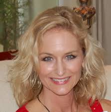 Tracy Minnis's Instagram, Twitter & Facebook