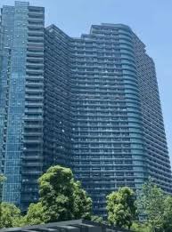 Siêu chung cư' gây sốc với 20.000 cư dân sinh sống