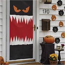 It's easy to put up and take down as well reuse them repeatedly. 26 Diy Halloween Decorations