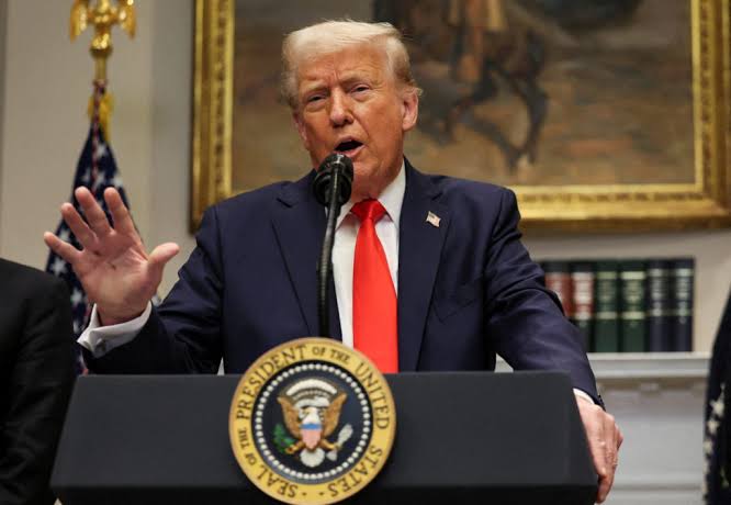Trump pause of U.S. military aid adds pressure for Zelenskyy to seek end of  war | PBS News
