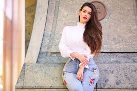 On international women's day, this is dedicated to every woman out there, remember always! Ù…ÙˆÙ‚Ø¹ Ø®Ø¨Ø±Ù†ÙŠ Ø±ÙˆØ§Ù† Ø¨Ù† Ø­Ø³ÙŠÙ† ØªØ±Ø¯ Ø¹Ù„Ù‰ Ø§ØªÙ‡Ø§Ù…Ù‡Ø§ Ø¨Ø§Ù„Ø«Ø±Ø§Ø¡ Ø¨Ø¹Ø¯ Ø²ÙˆØ§Ø¬Ù‡Ø§ Ù…Ù† Ù„ÙŠØ¨ÙŠ