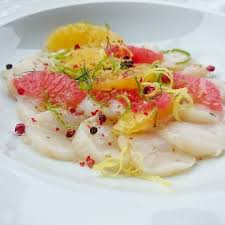 Le Bistronomique Toulouse On Instagram Carpaccio De Noix De Saint Jacques Aux Agrumes Menubistronomique Carpaccio Noixdesaint Food Vegetables Radish