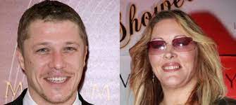 Joyeux anniversaire 50 ans amie. Loana Elle Revient Sur L Episode De La Piscine Jean Edouard S Enerve Mce Tv