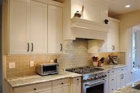 kraftmaid putnam maple canvas
