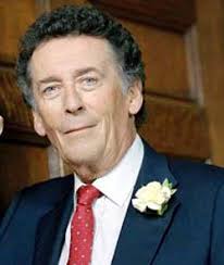 Isus din nazaret updated their profile picture. Robert Powell Actor Cinemagia Ro