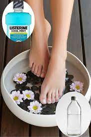 We Should Be Putting Mouthwash And Vinegar On Our Feet Here S Why Foot Spa Foot Bath Heated Foot Spa