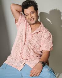 Varun Sharma | Light aachi thi..Vibe even better..Chalo ok bye see you  later✌️ | Instagram