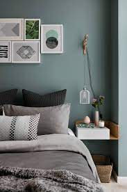 Basket Under The Desk Brilliant Http Www Houzz Co Uk Photos 59222861 Kilburn Park Scandinavian Bedroom London Interery Spalni Golubye Komnaty Spalnya