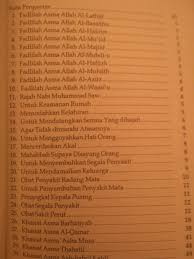 Syekh ahmad bin ali al buni beliau wafat pada tahun 622 hijriyah. Toko Buku Jagad Ilmu Terjemah Syamsul Ma Arif Senjata Mukmin