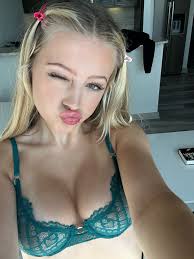 Lexi Drew on X: filmed some new content this wk that i havent done before  ;) go see it @ t.coju0RT1DzH1 t.coacARt3o1Jy  X