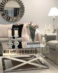 bu evin sakin stili isiltilarla sihirli bir dokunus kazaniyor ev gezmesi ev dekoru aksesuarlari dekor klasik dekorasyon