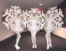 For A Winter Wonderland Theme Winter Wonderland Costume Winter Wonderland Theme Christmas Parade Floats