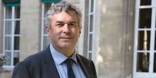 Élections européennes : qui est Édouard Husson, tête de liste « Non !  Prenons-nous en main » ?