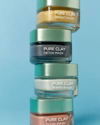 L Oreal Paris Pure Clay Detox Face Mask Leaves The Skin Looking Bright And Clarified Enriched With Black Charcoal Detox Face Mask Clay Detox Mask Clay Detox
