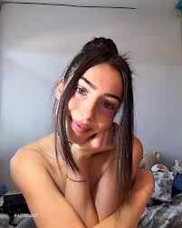 Aurora Becarelli Nude and Sexy Collection - Fappenist