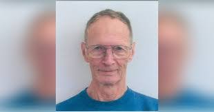 Donald Cheek's Instagram, Twitter & Facebook