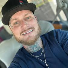 What is causing the vibration in my 2005 V10 EX after regearing and lifting?